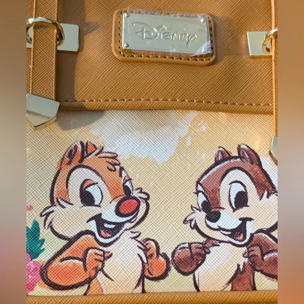 Officially licensed chip and dale backpack by wondapop